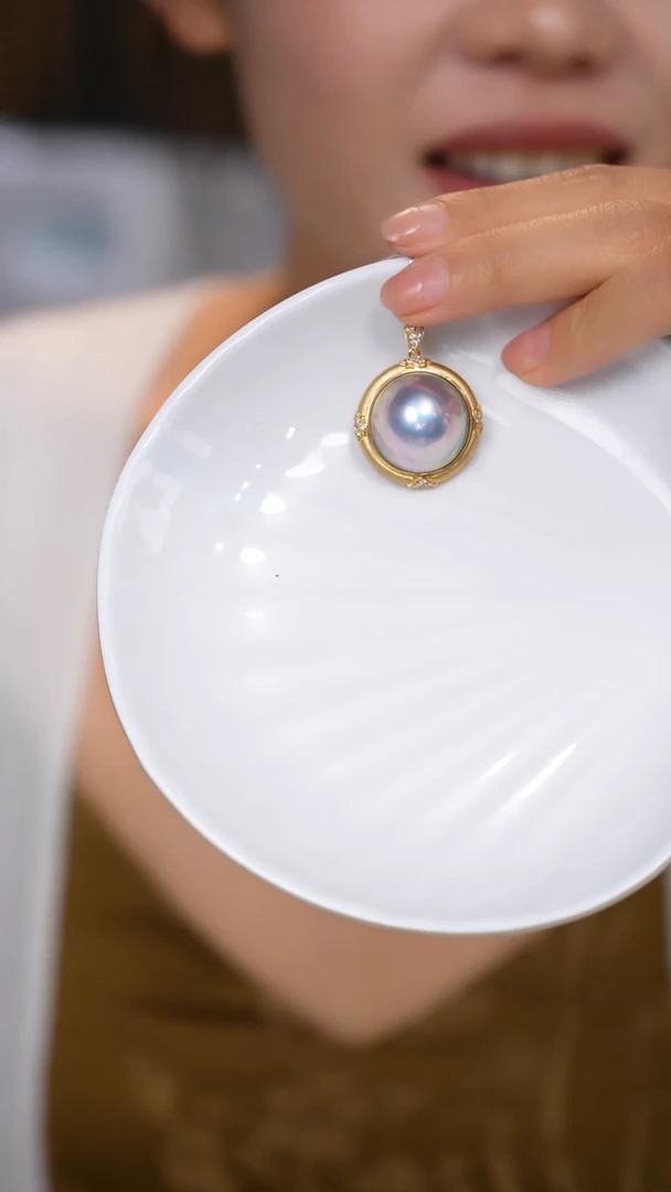 【闪购商品】拼合珍珠（马贝珠）吊坠(不含链)18K金镶嵌马贝珠18-19mm