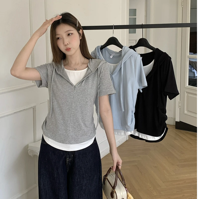 2025春季辣妈哺乳外出宽松百搭撞色假两件连帽短袖卫衣女喂奶上衣