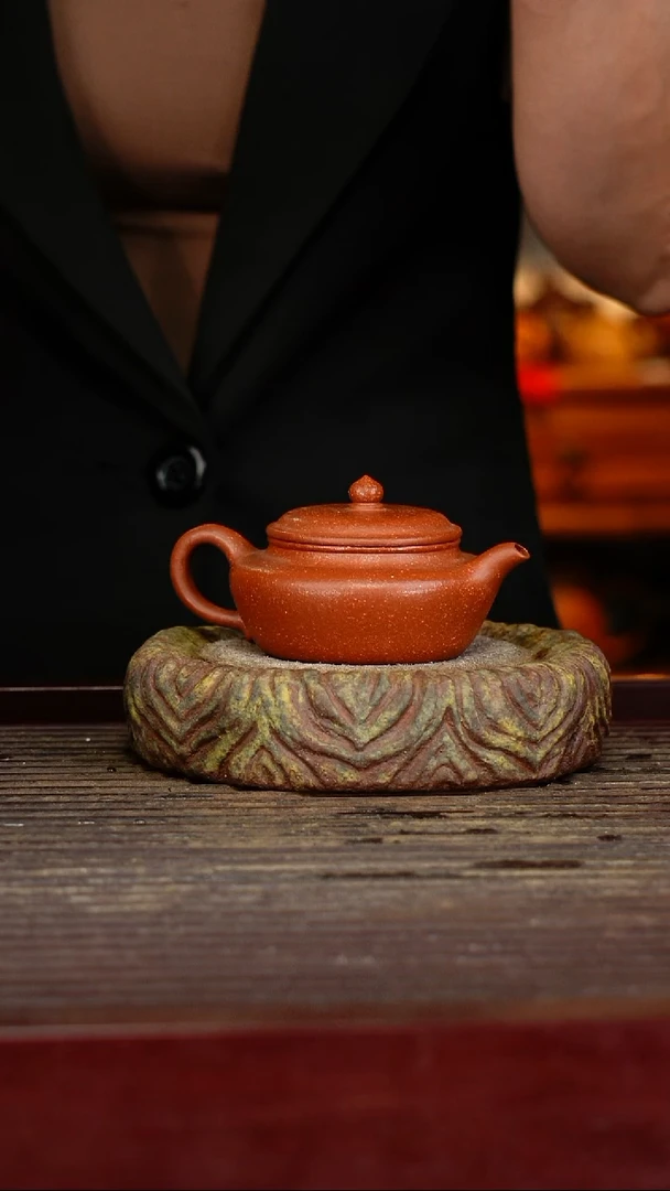 宜兴原矿紫砂壶茶壶宜兴原矿紫砂壶茶壶100C
