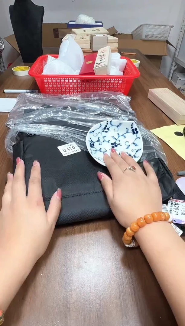 瓷片哆*Q410