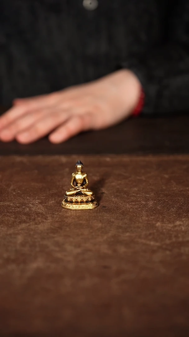 【闪购商品】高3.5宽2.5。