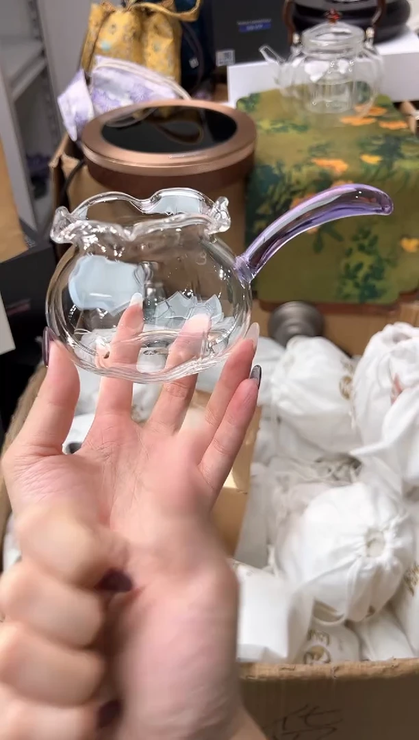 禾墨 清妍测把浅紫色