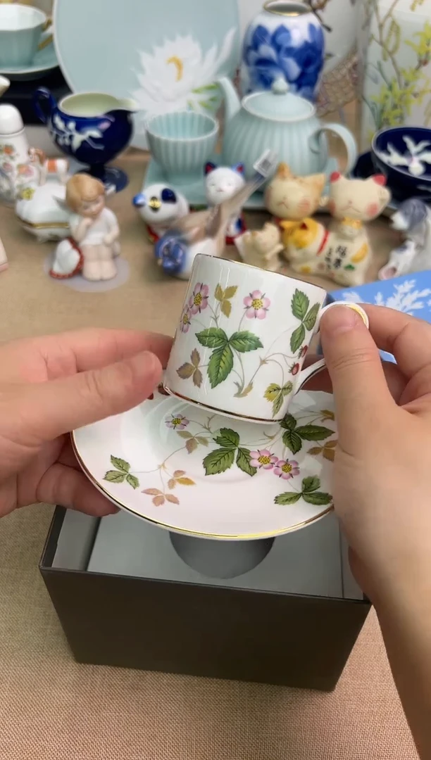 有原盒中古回流瓷器，建议慎拍