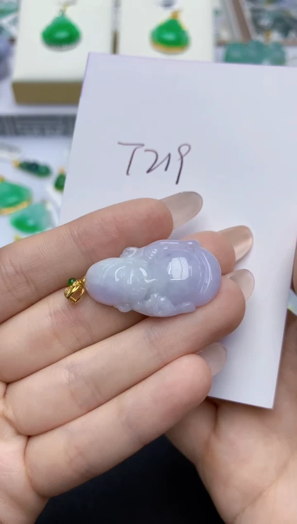 翡翠未镶嵌颈饰天然缅甸翡翠A货