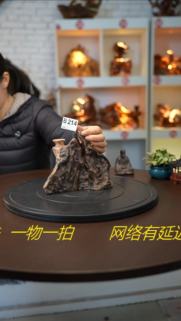 木木雕款云南自然根艺花瓶