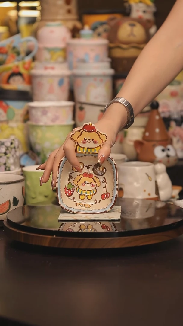 景德镇釉下彩绘设计师款式陶瓷