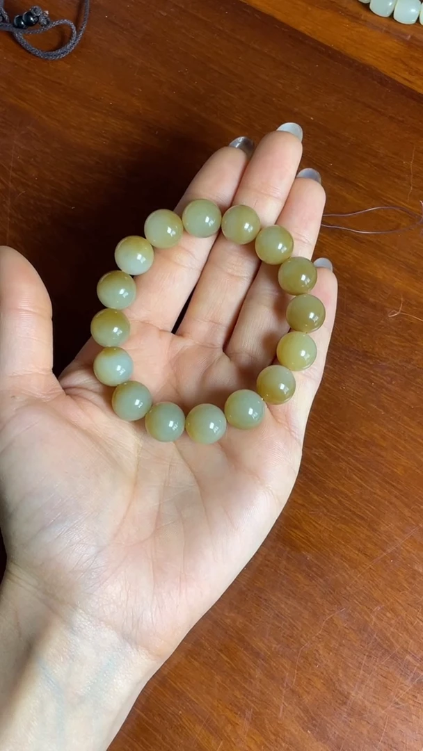 未镶嵌手串和田玉糖清白玉手串（产地直发）