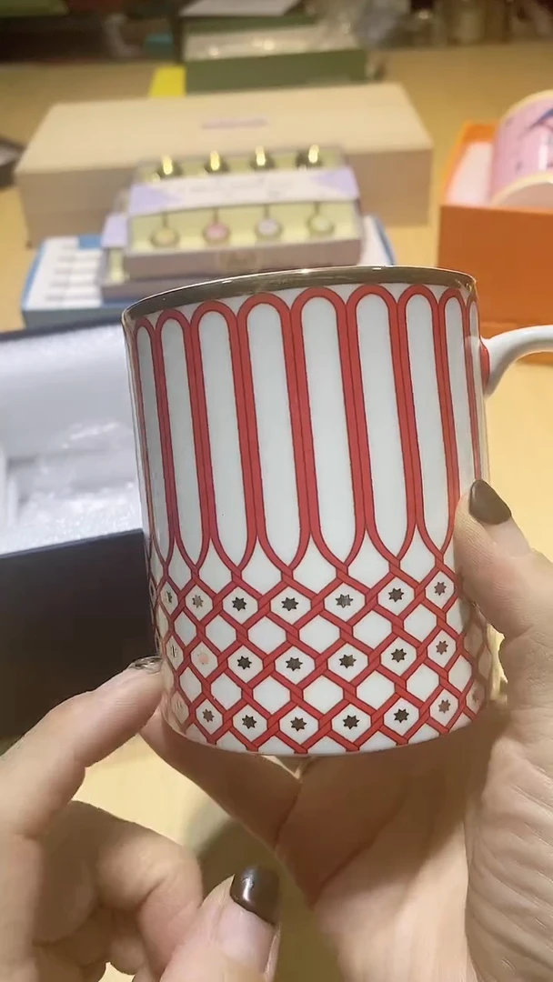 【闪购商品】瓷片锅碗瓢盆一件不剩