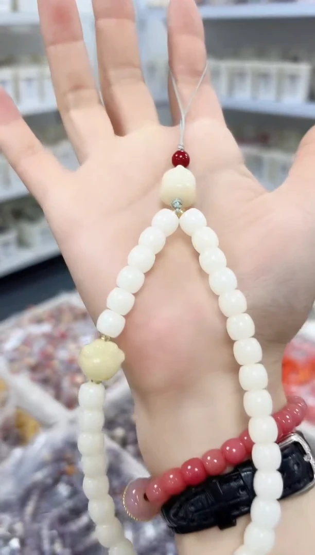 吊坠菩提根/象牙果G-B112070