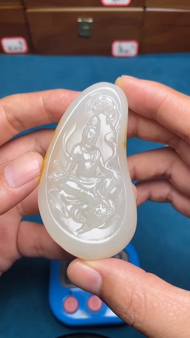 和田玉未镶嵌颈饰佩*和田玉