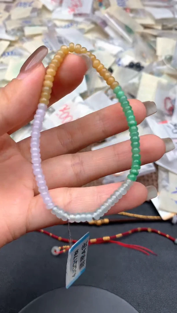 未镶嵌挂件翡翠一