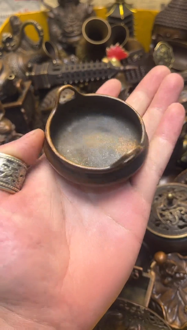 精美铜器，点击下单