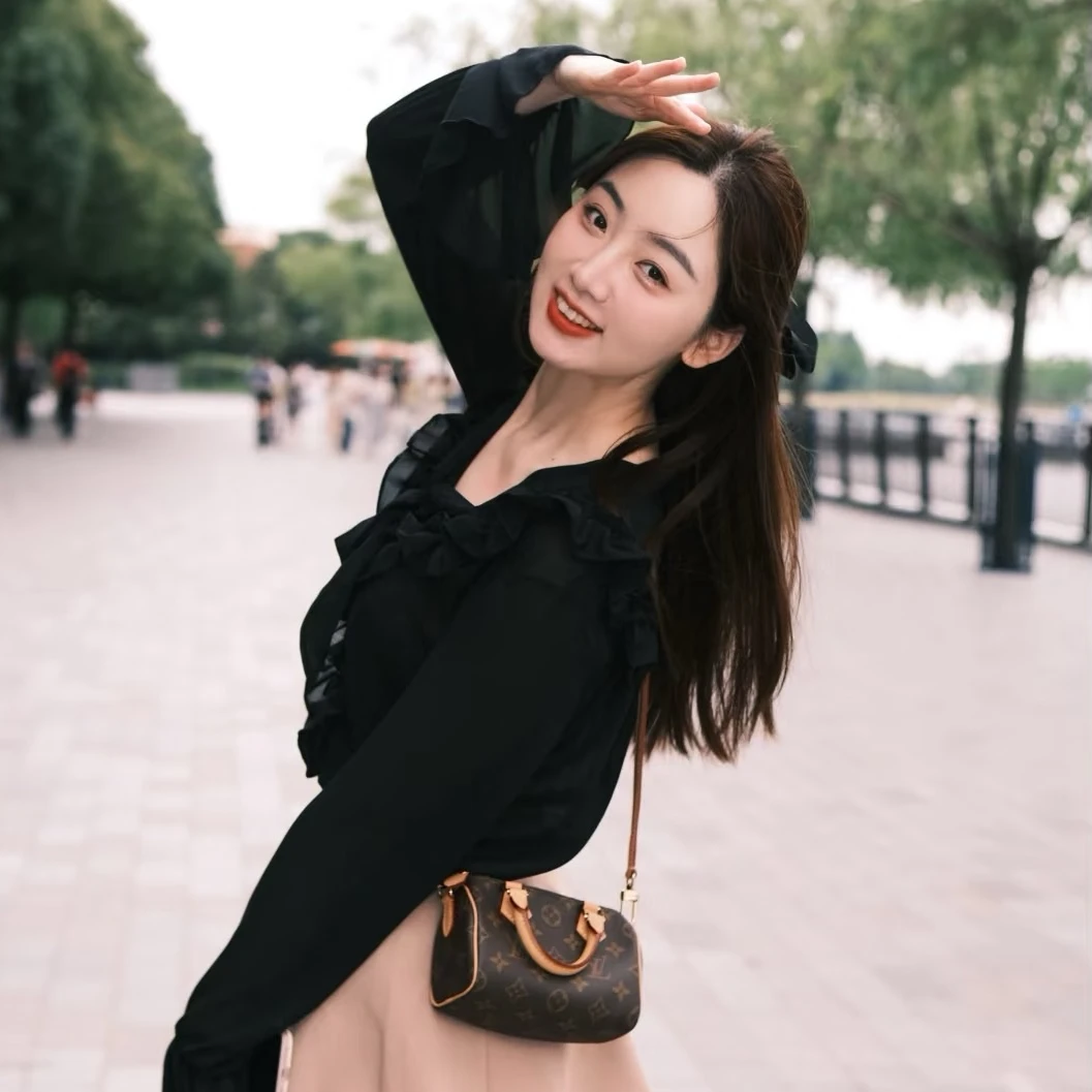 全新未使用枕头16【免税云仓港口直发＋运费险】全套礼盒齐全