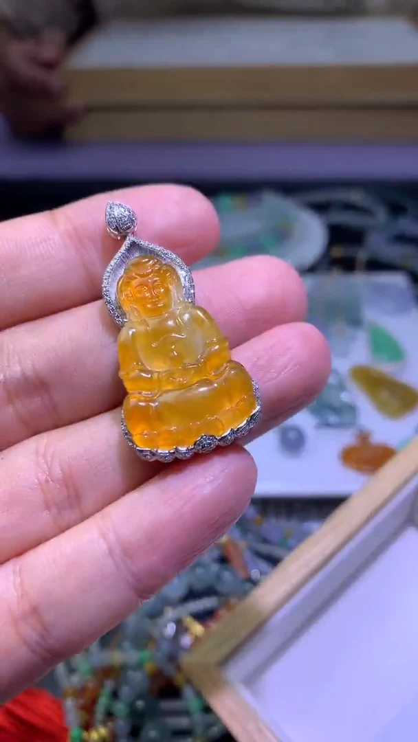 颈饰18K金镶嵌翡翠1****山净货
