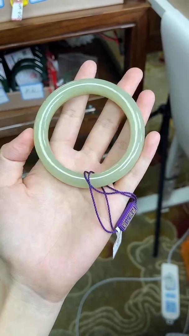 未镶嵌手镯和田玉58