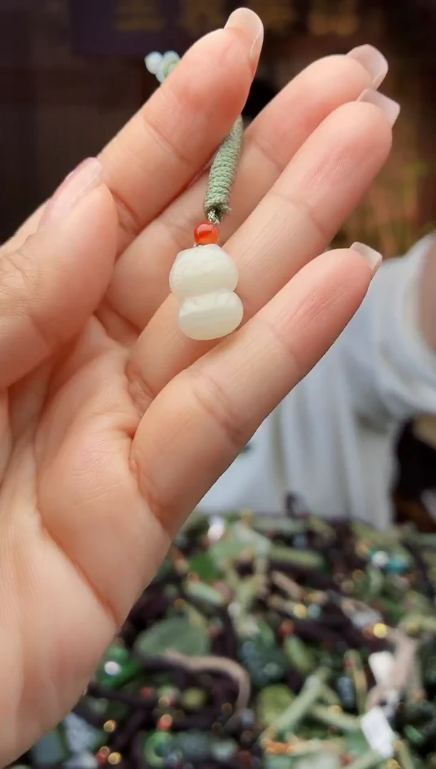 颈饰未镶嵌和田玉多样性发货拍一发一