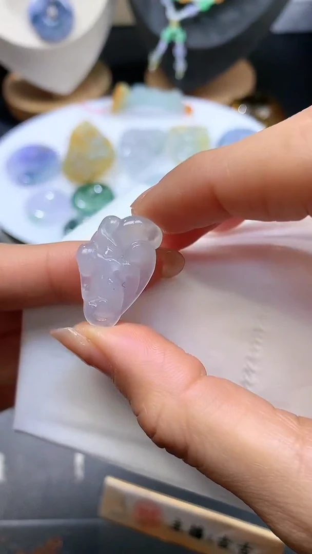 【闪购商品】定制翡翠未镶嵌翡翠