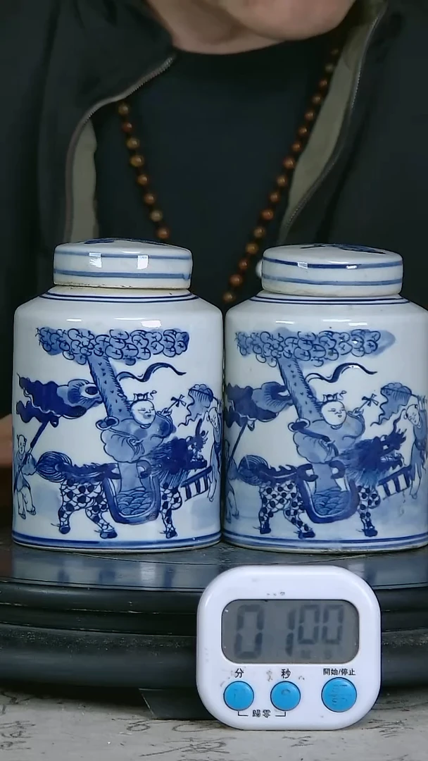 陶竹*青花精绘人物图罐一对