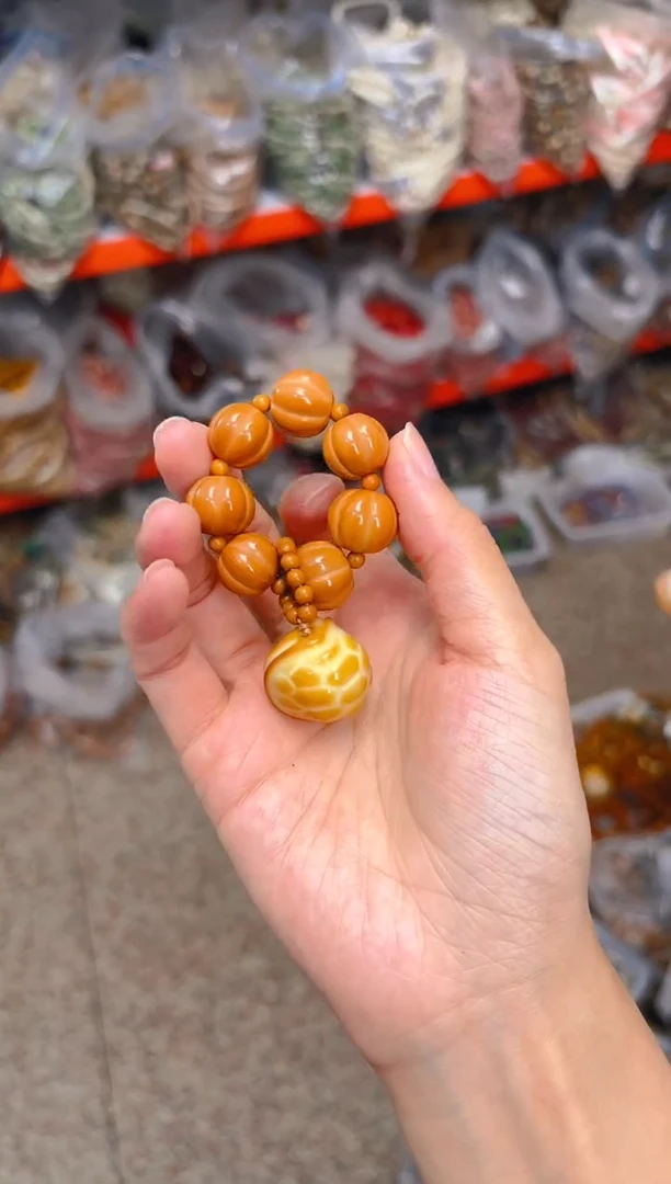 吊坠猴头核桃猴头南瓜手持  富甲