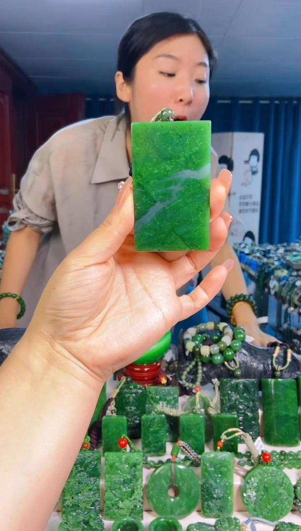 和田玉未镶嵌挂件1