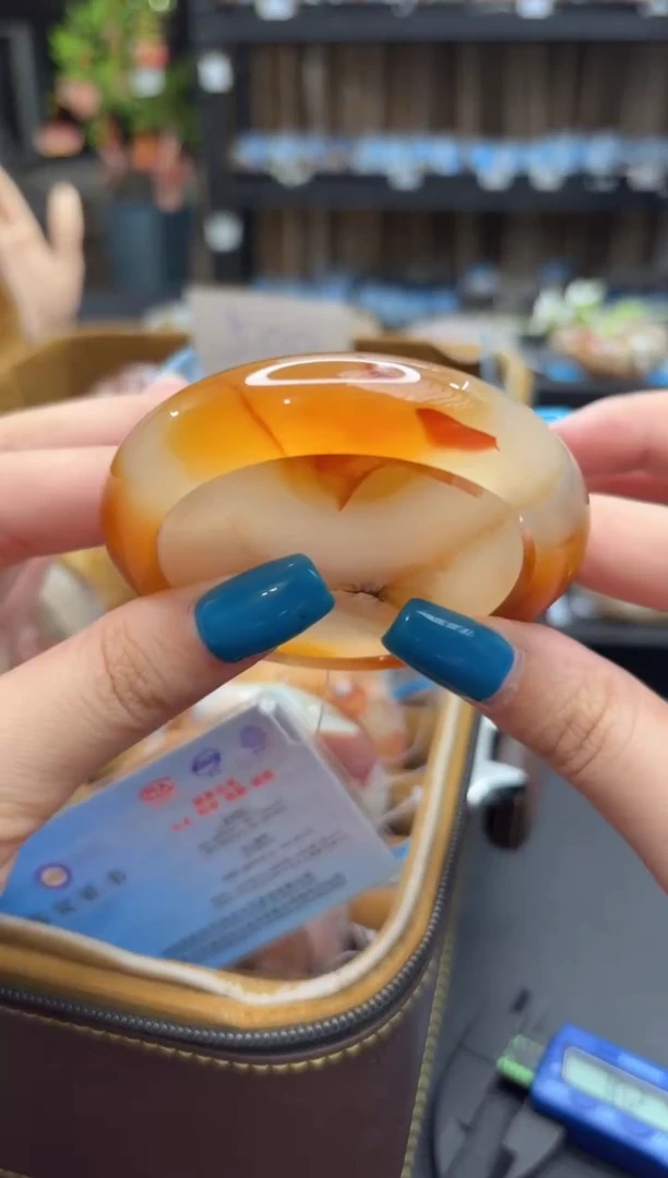 未镶嵌手镯石英质玉717(55圈赠送镯心)