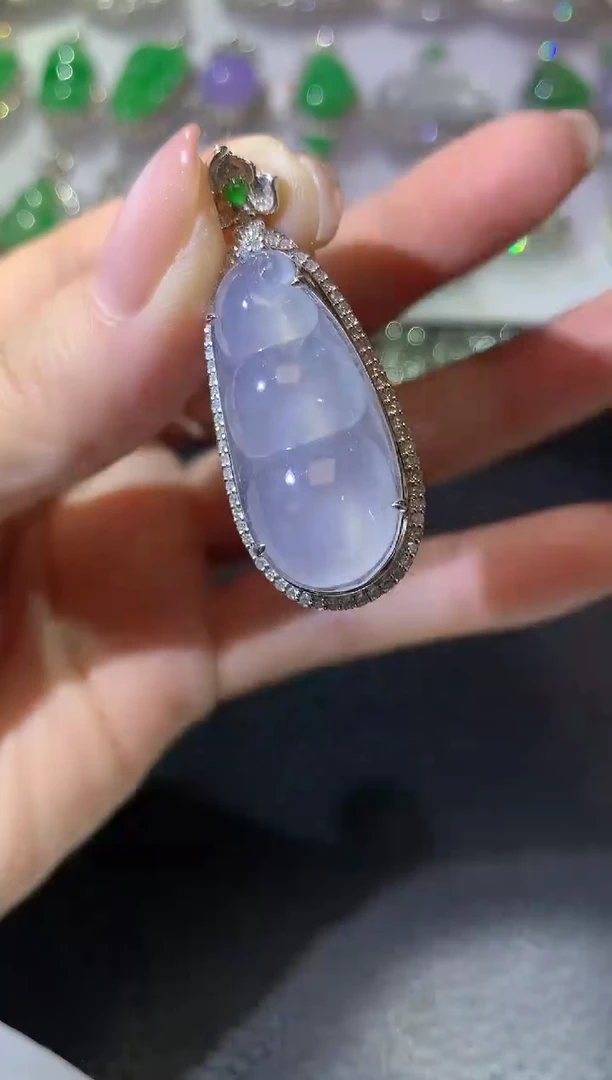 【闪购商品】翡翠吊坠(不含链)18K金镶嵌A61紫货有一定色差