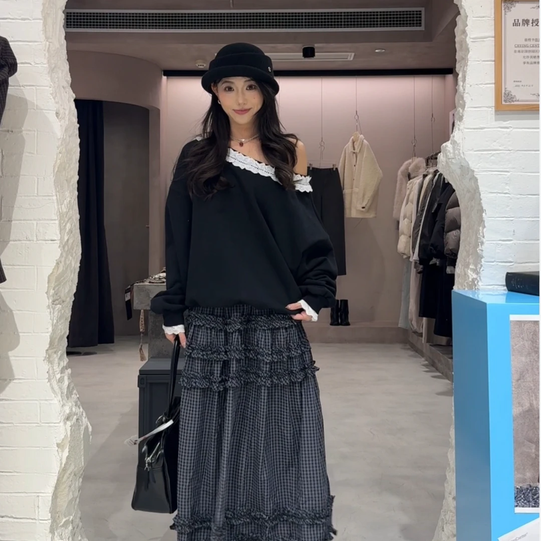 【欣鱼的衣橱】花边卫衣一字肩，显瘦藏肉*S882211