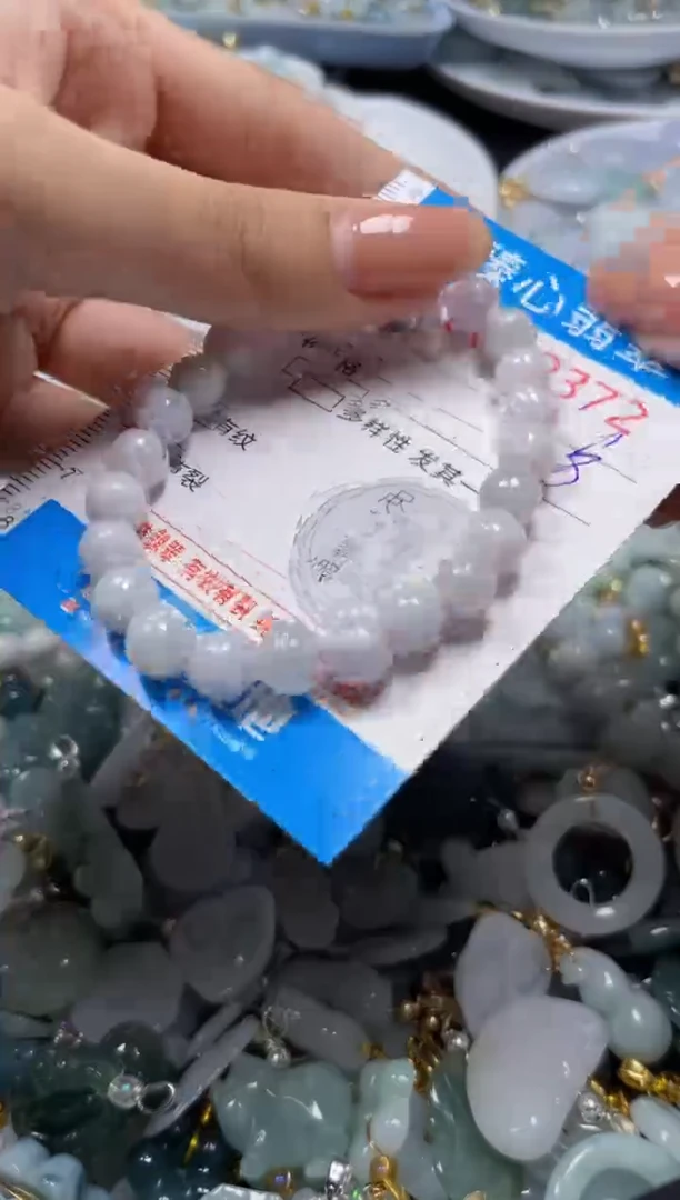 吊坠(不含链)未镶嵌翡翠9372