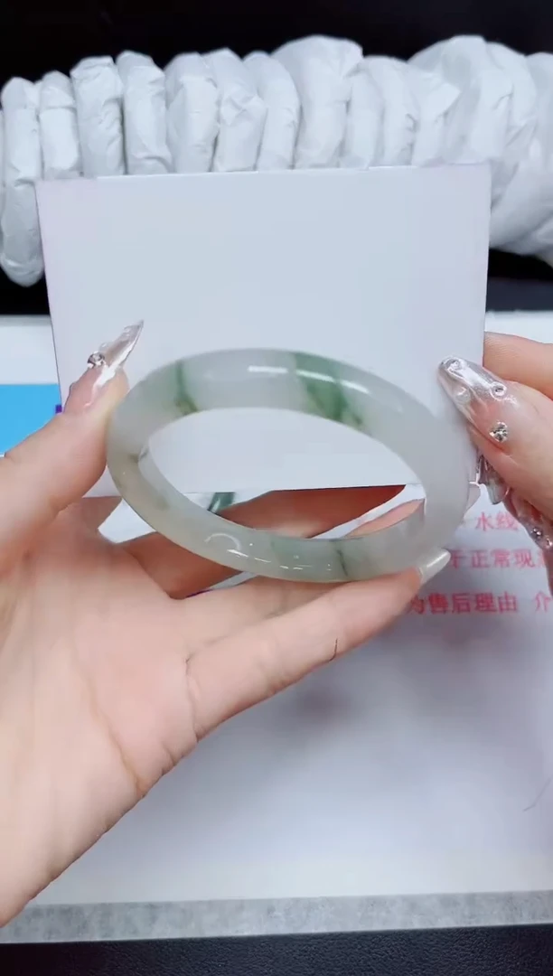 石英质玉手镯未镶嵌206