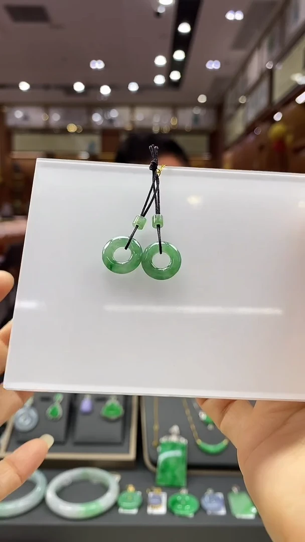 颈饰未镶嵌翡翠甜甜圈  45号