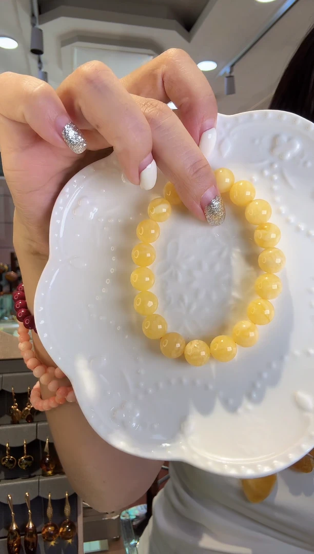 未镶嵌蜜蜡手串流彩生辉蜜蜡手串