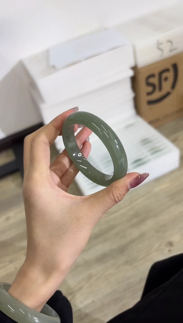 未镶嵌手镯石英质玉171-57D