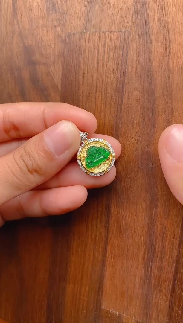 【闪购商品】翡翠吊坠(不含链)银S925镶嵌圆牌佛公