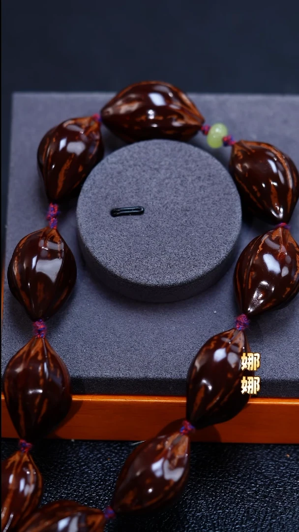 吊坠橄榄核大**简橄榄核