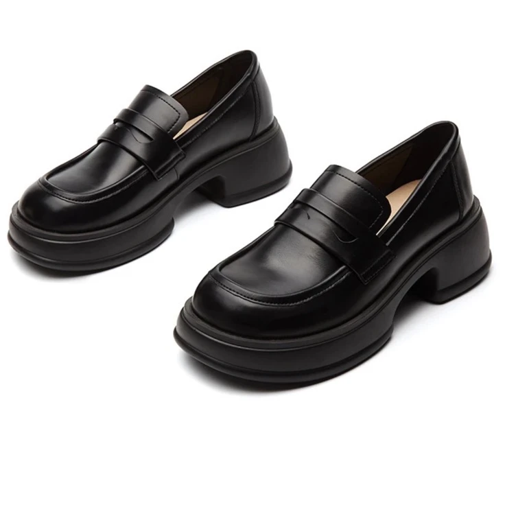 珂卡芙2025新春潮流厚底时尚百搭乐福鞋女