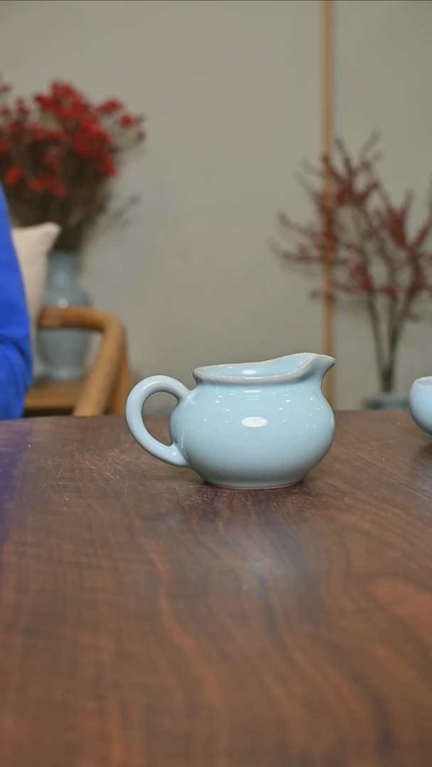 【闪购商品】其他圆公道杯微瑕天青釉 朱家款