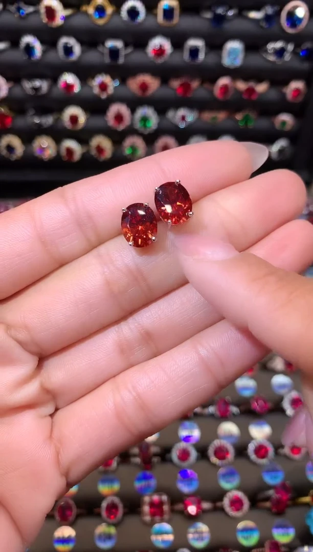【闪购商品】石榴石（芬达石）耳饰银S925镶嵌810白