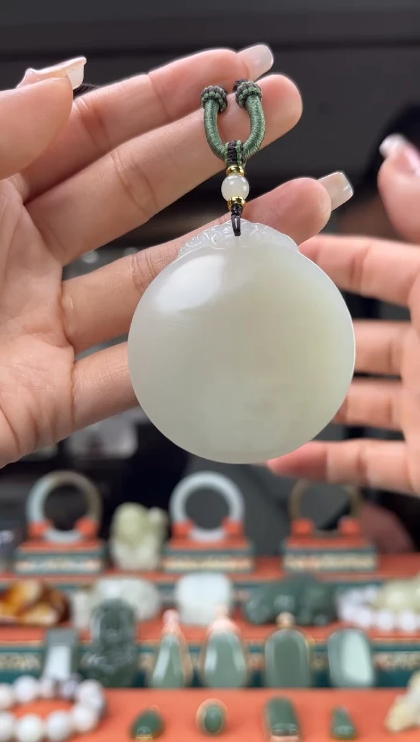 【闪购商品】和田玉颈饰未镶嵌佩佩