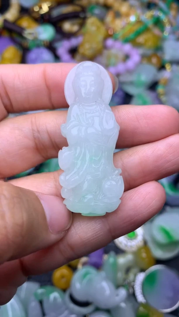 颈饰未镶嵌翡翠缅甸翡翠吊坠
