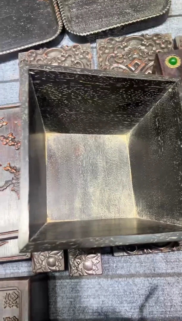 木紫檀雕刻一物一拍