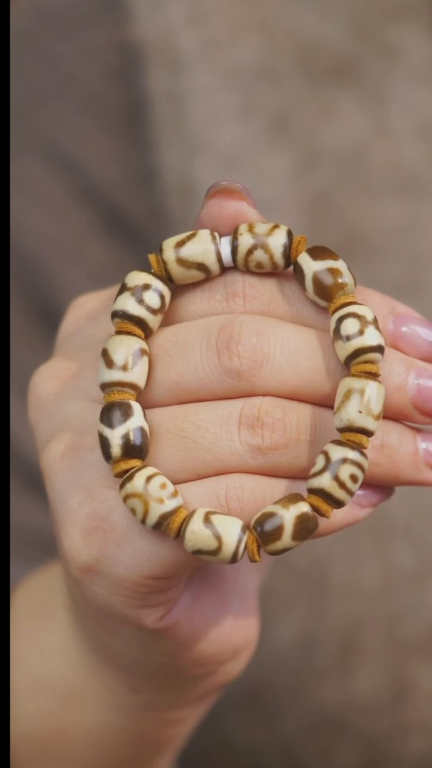 【闪购商品】玛瑙/玉髓手串未镶嵌多样性发一