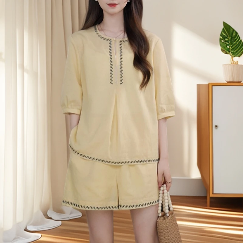 气质赴约极简女装套装今年流行夏季新款韩系上衣休闲短裤两件套潮