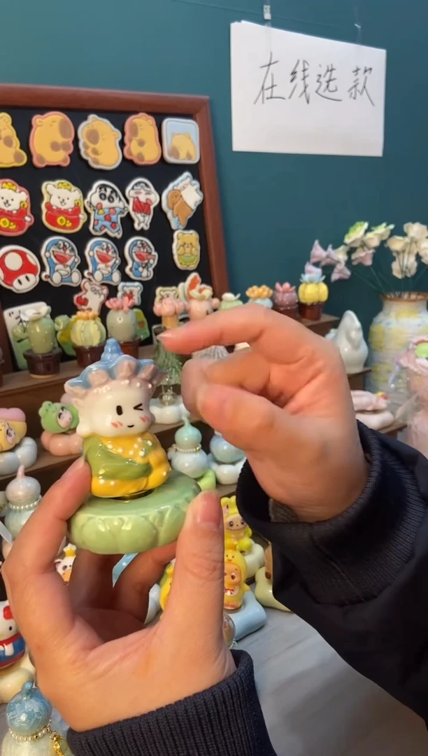 摆件陶绿色无语佛