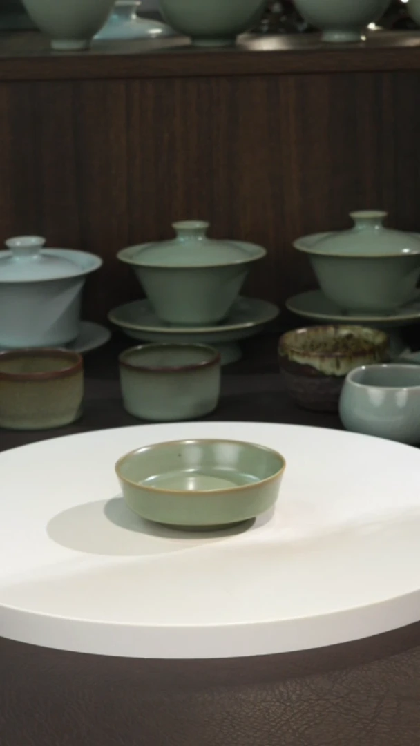 宣宝汝瓷原矿原釉手工作品瑕疵