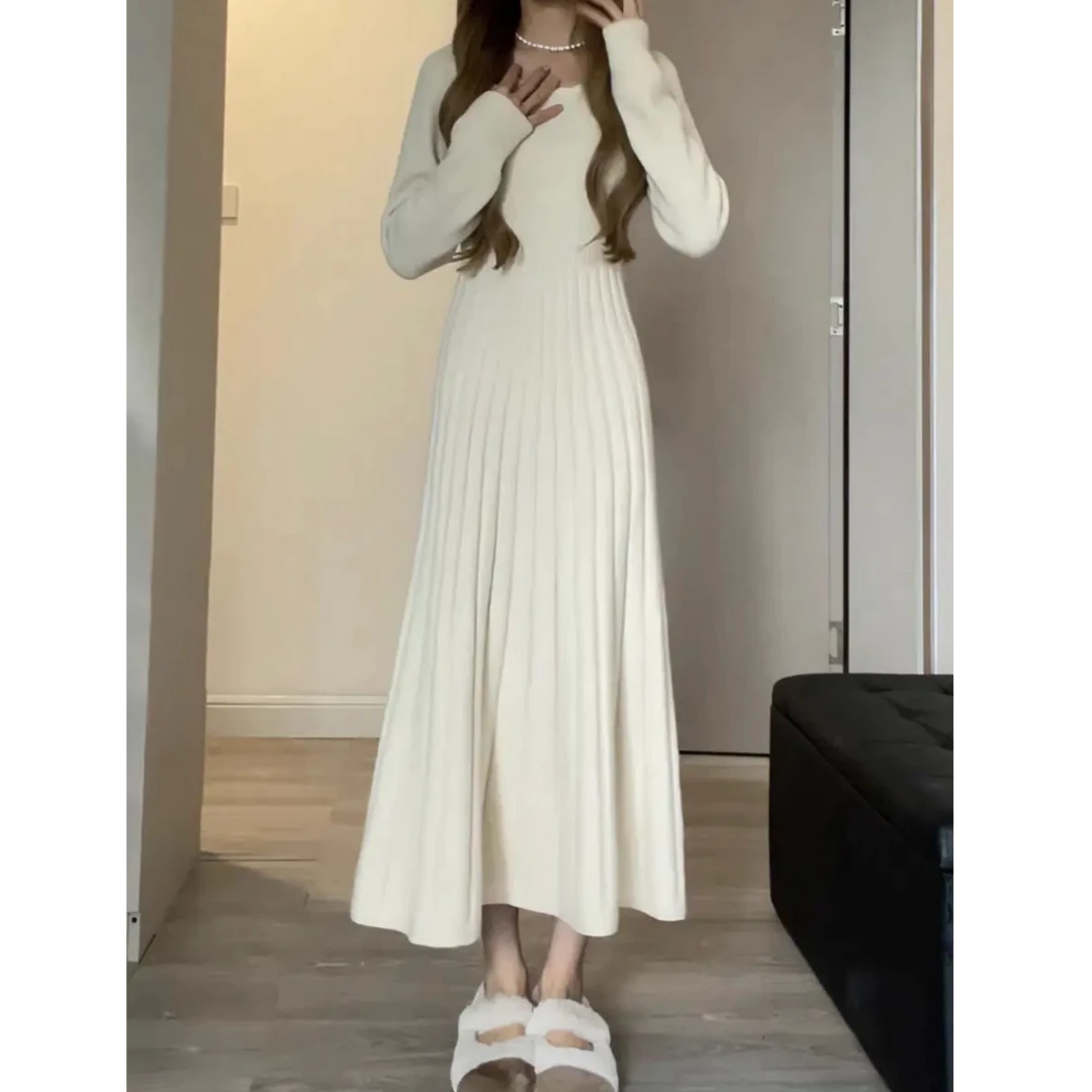 5423秋冬针织连衣裙显瘦高腰时尚打底长袖A字版型温柔气质中长款