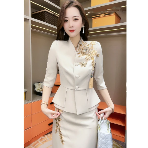 芙娜妮轻奢国风高级感重工刺绣高级气质女秋季半裙女F2313435B