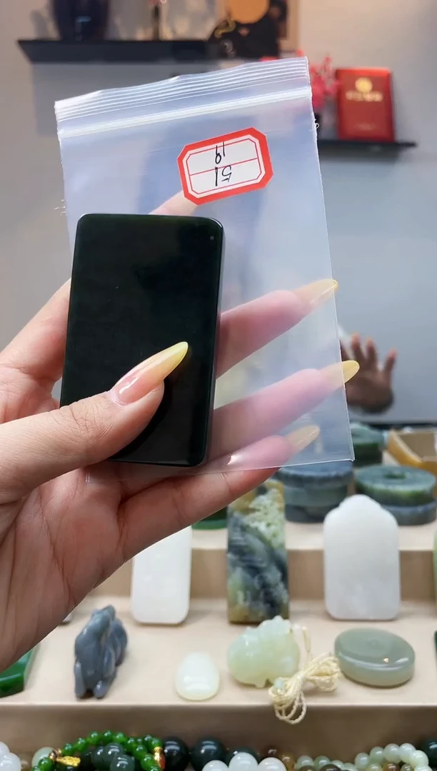 未镶嵌和田玉挂件1