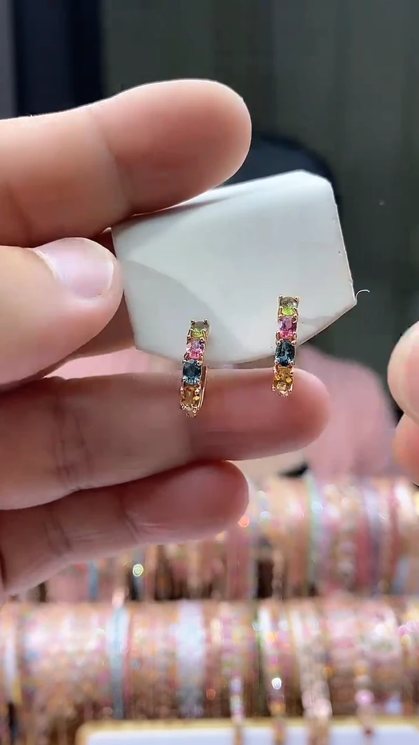 【闪购商品】碧玺耳扣银S925镶嵌5345354353543