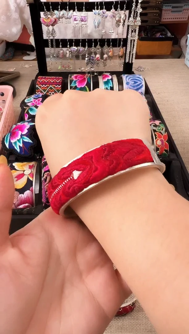 织绣艺枝独绣老绣饰品172