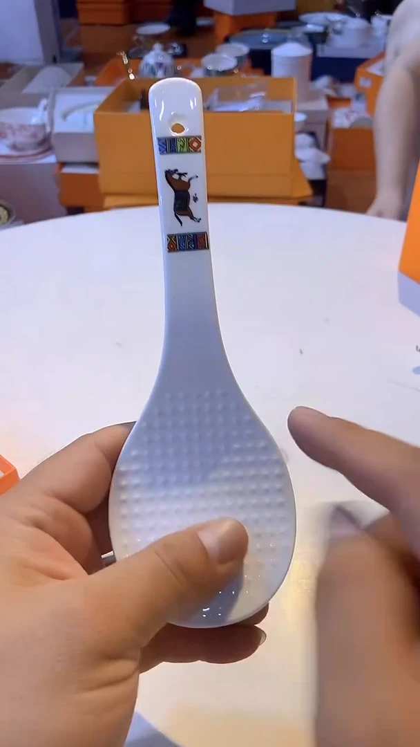 鸿辉家品牌瓷器，京东包邮！